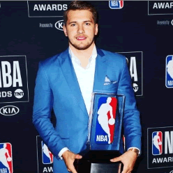 You are currently viewing Luka Dončić postal najboljši novinec lige NBA!
